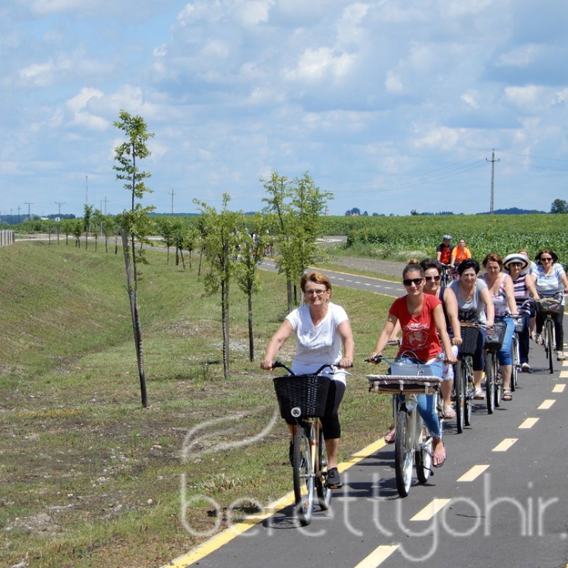 Átadták a Berettyóújfalu-Tépe kerékpárutat 22